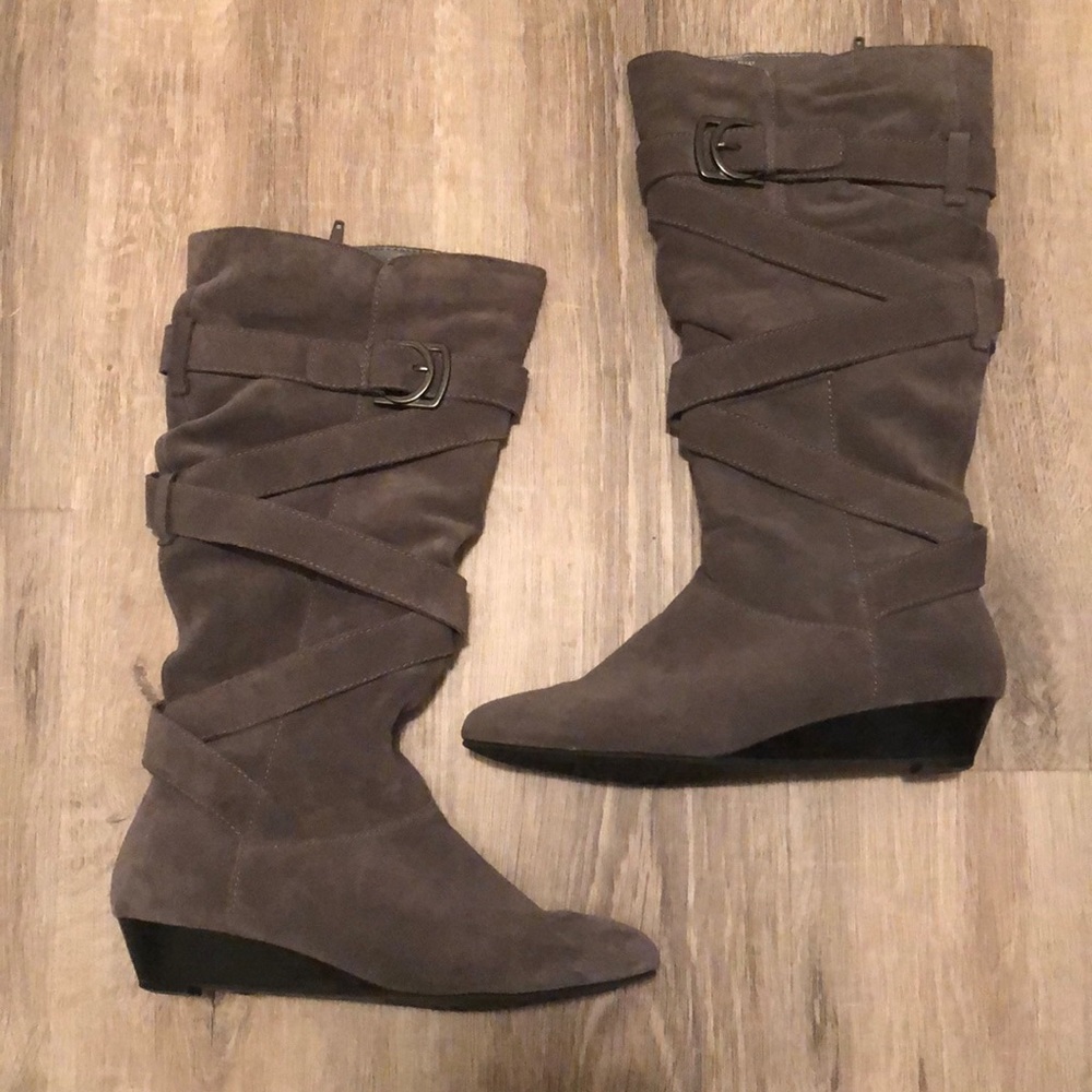 Suede leather boots